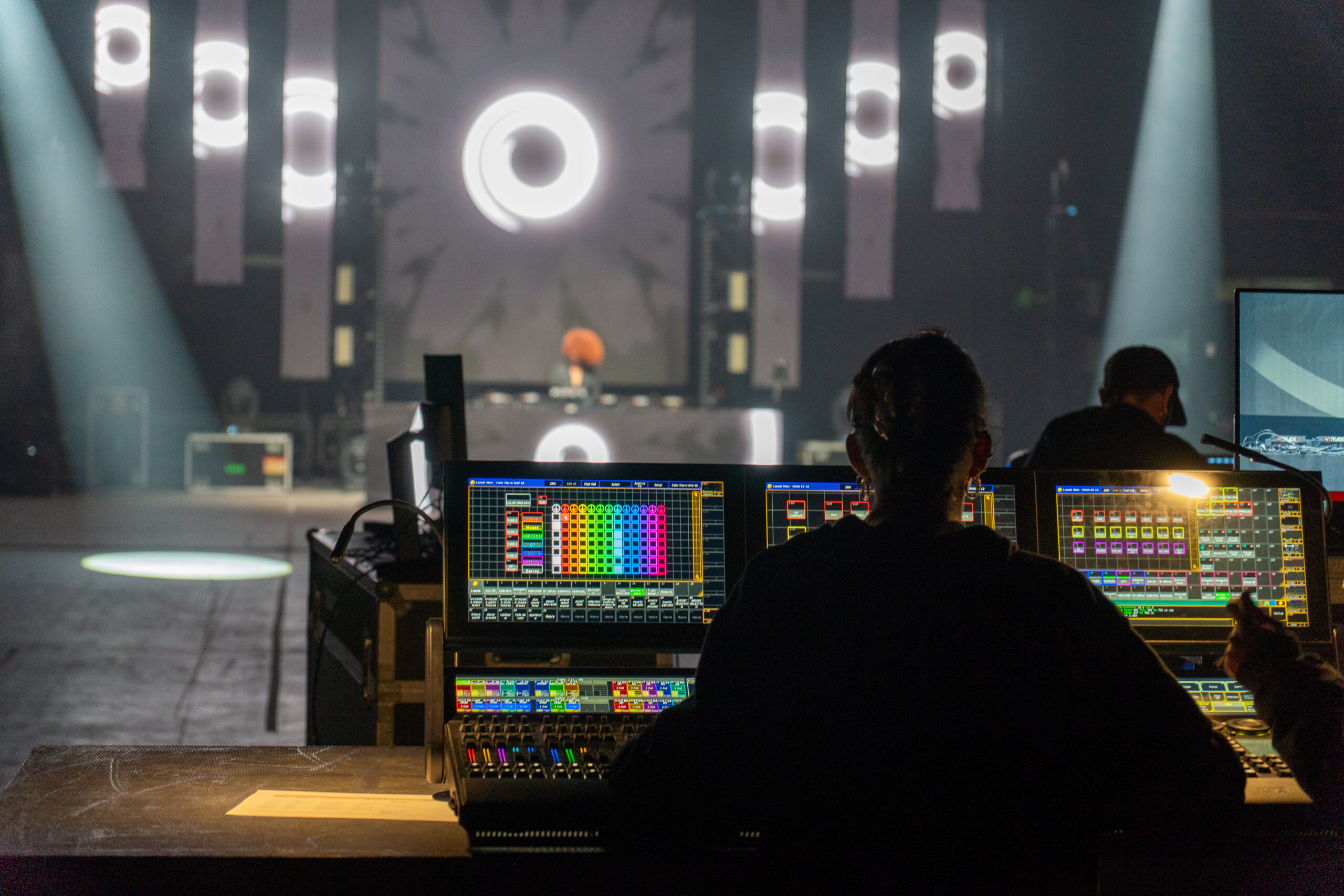 Master Iluminacion y Video Trade